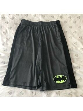 BATMAN boys size XXL (18) athletic wear shorts